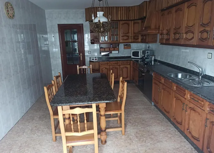 Piso Con Terraza Y Barbacoa *