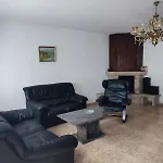 Piso Con Terraza Y Barbacoa *