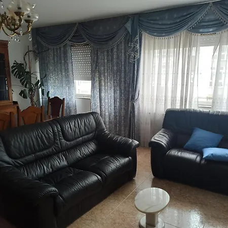 Piso Con Terraza Y Barbacoa * Baio (Zas)